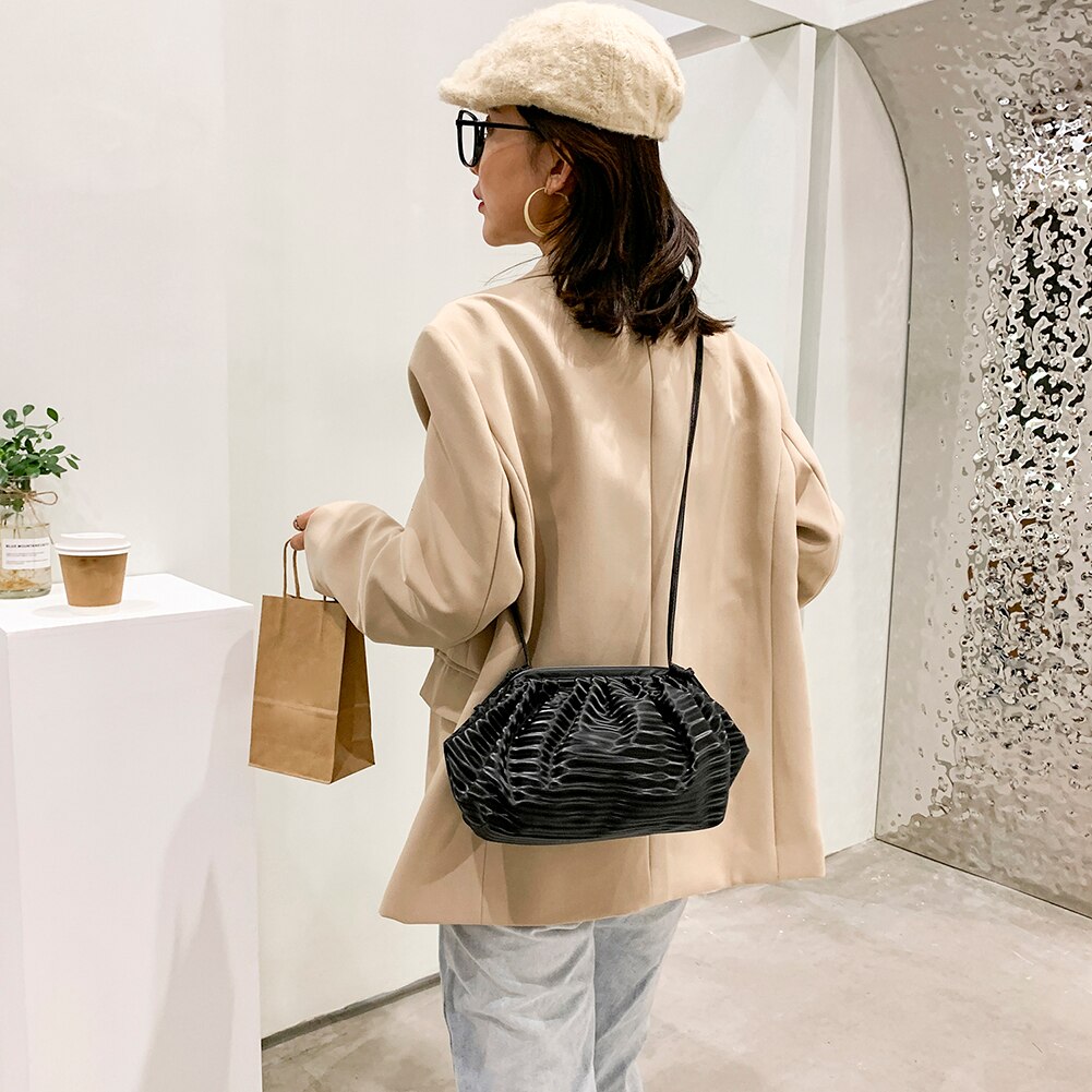 Einfache Feste Farbe Wolke Handtaschen Täglichen Plissee Schulter Bote Tasche für Frauen exquisit Einkaufstasche