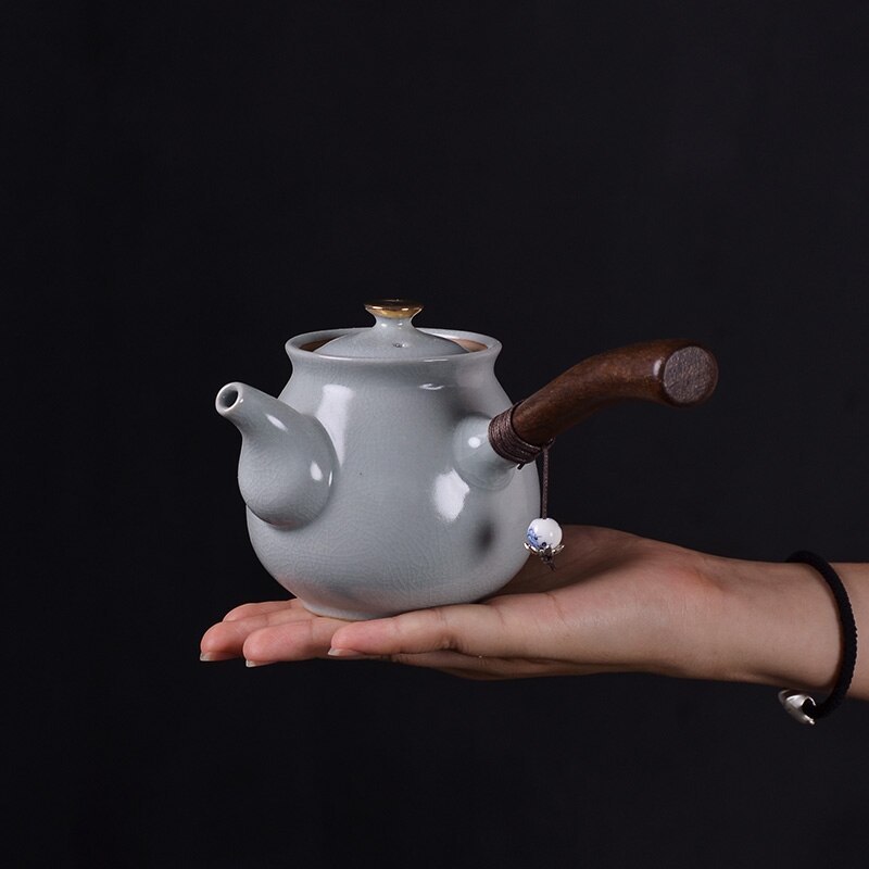 TANGPIN japanese ceramic kyusu teapot vintage side handle tea pot drinkware 200ml: Light Green