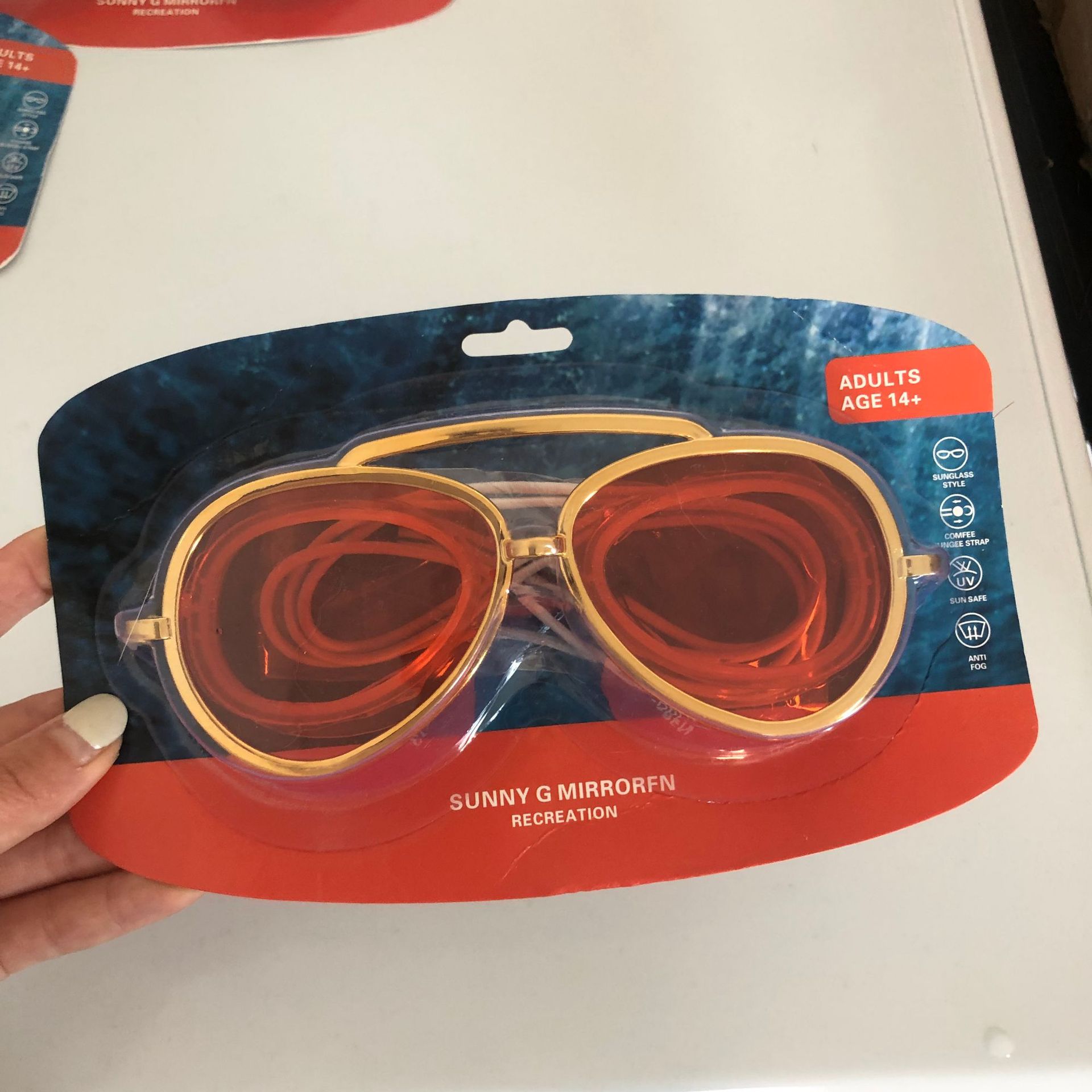 Adult Retro Aviator Mariner Style Swim Goggles Full Vision Anti-Fog Waterproof Mirror Lenses Adjustable Strap Pool Beach Sports: Red