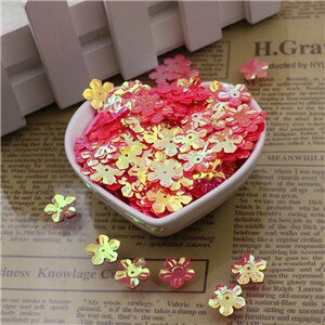 100p 13mm lantejoulas soltas forma de flor pvc lantejoulas diy vestido acessórios de roupas costura enfeite vestuário artesanato atacado: RED