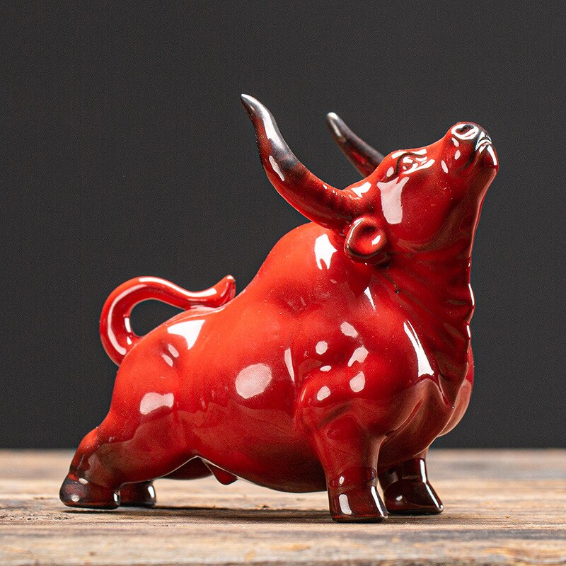 Decorative statuette of nordic bull ，ceramics wall street bull，home decoration accessories for living room，office decoration