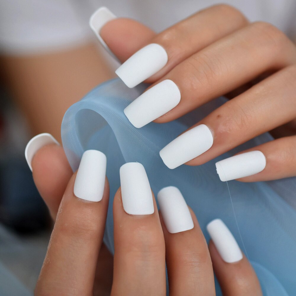 Medium Square Nail Art Tips Matte Plastic Artificial Fingernails Blue Simple Unique False Nails For Nail Art: L5195