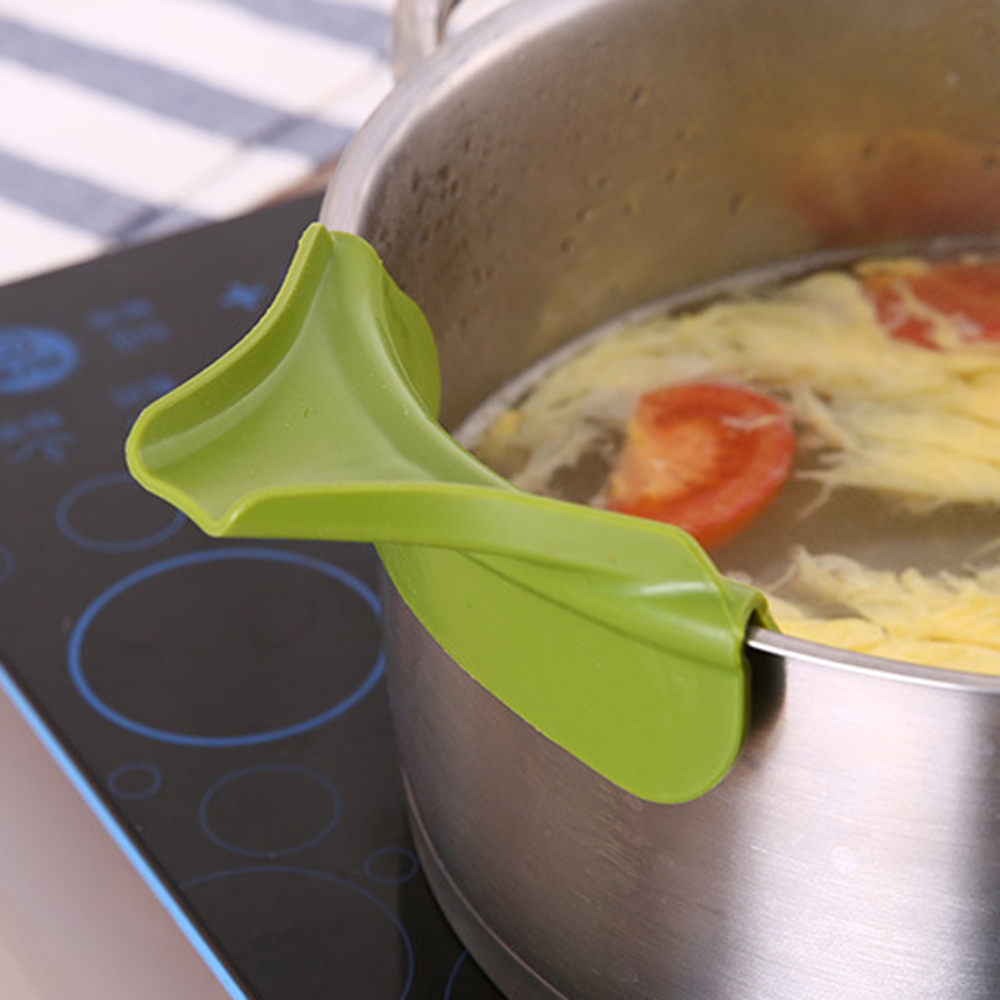 Anti-spild silikone slip på hæld suppe tud tragt til gryder pander skåle krukker bar køkken gadget deflector værktøjer