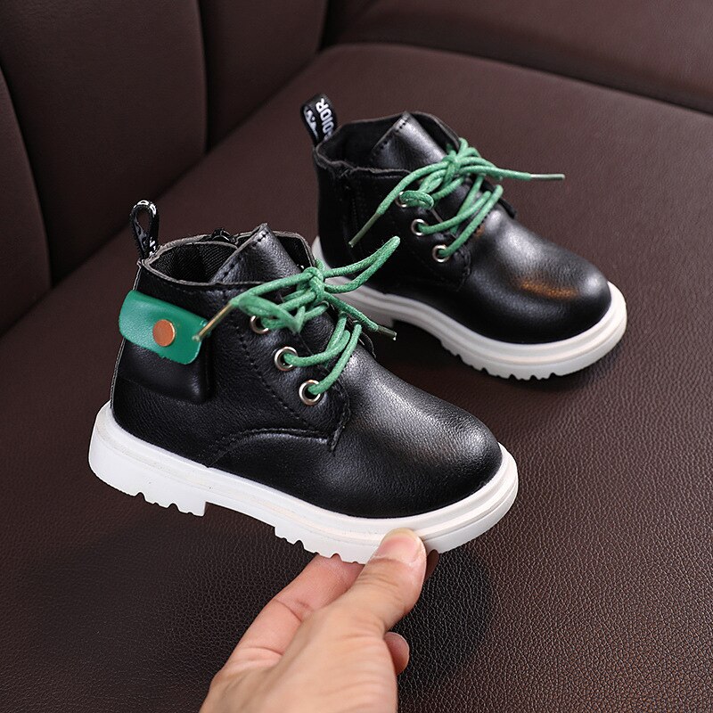 Baby Jongens Meisjes Laarzen Kids Soft Leather Bodem Martin Laarzen 1-6 Jaar Kinderen Herfst Winter Mode Schoenen sneakers: Black / 30 (inside 18 cm)