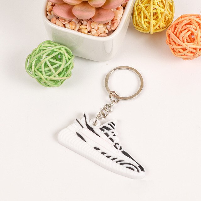 Mini Shoes Key chain Charm Woman Key Ring Sneaker Key Holder Pendant Accessories Key Chain: 5