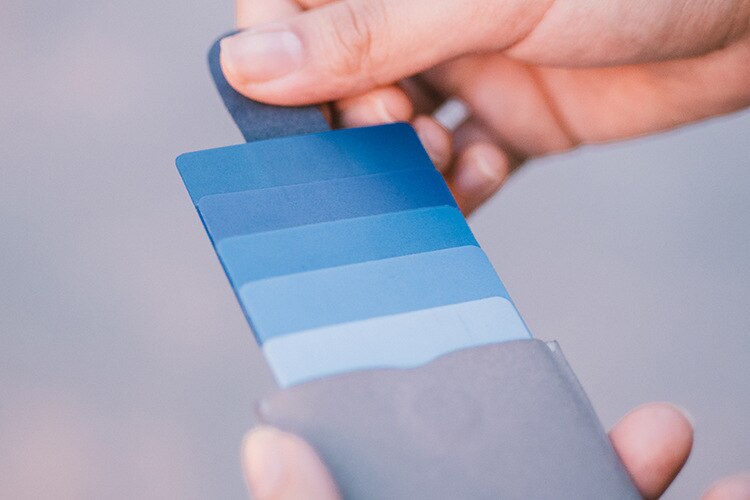 New dax  v2 mini slim portable card holder for men and women, id card holder protector, gradient wallet, business card case