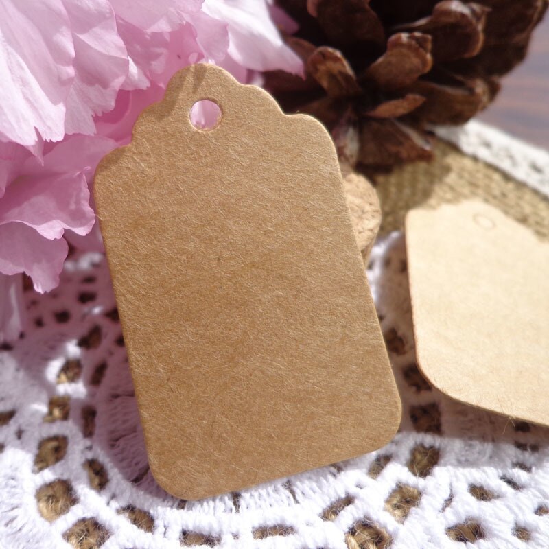 100 Pcs 3X5 Cm Verpakking Label Vintage Bruin Kraft Wit Papier Hang Tags Diy Handgemaakte Voedsel Label Wedding Decorating Tags