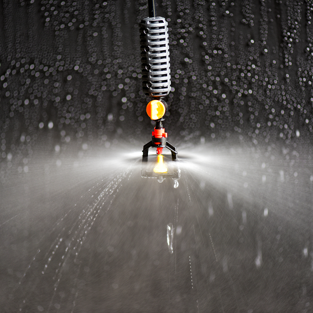 Wisząca dysza zamgławiająca system nawadniania z zraszaczem mgły wodnej 5/7-kierunkowy regulowany zestaw opryskiwacza robić nawilżania szklarni