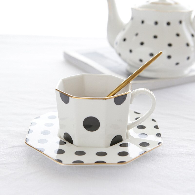 British style 9inch Octagonal Ceramic Plate Black White Dot Stripe Tableware Coffee Plates Dishes Afternoon Tea Set Home Kitchen