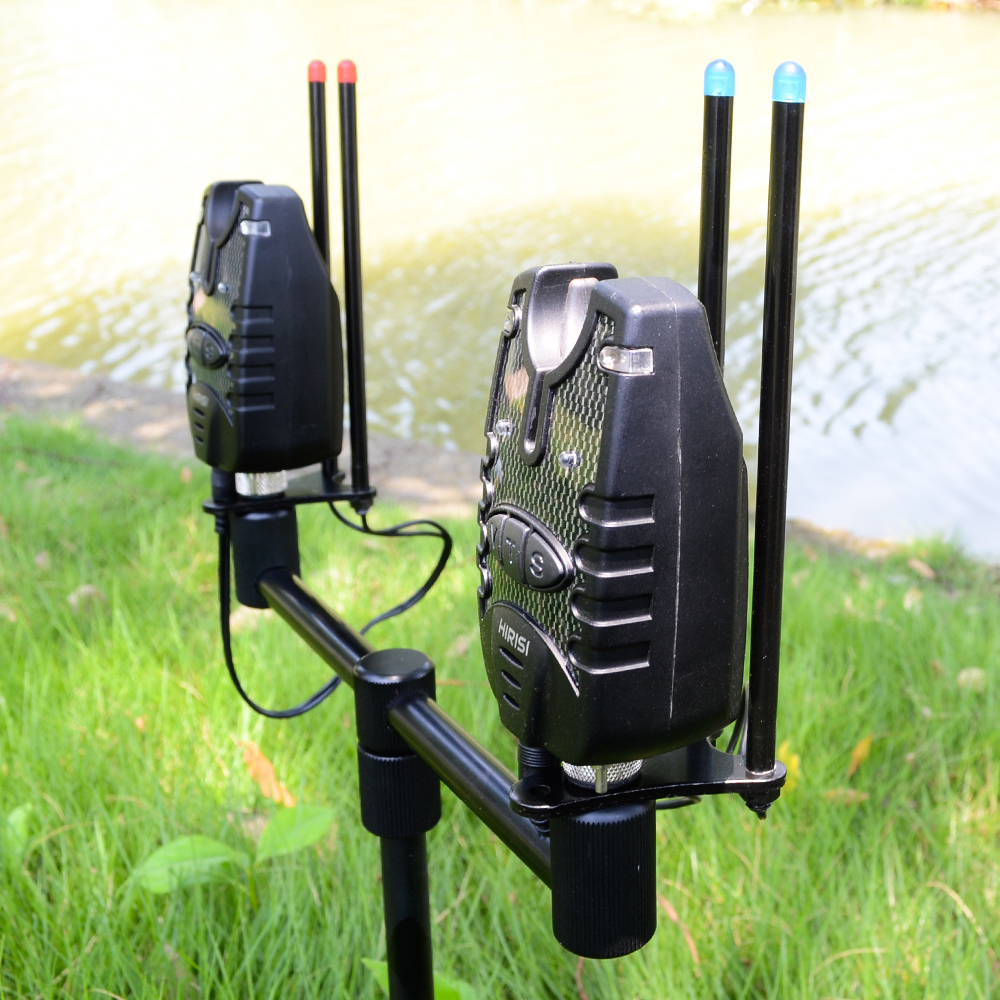 Hirisi-barra de oreja para pesca de carpa, alarmas de mordida con luz LED, aparejos de pesca de 4 colores