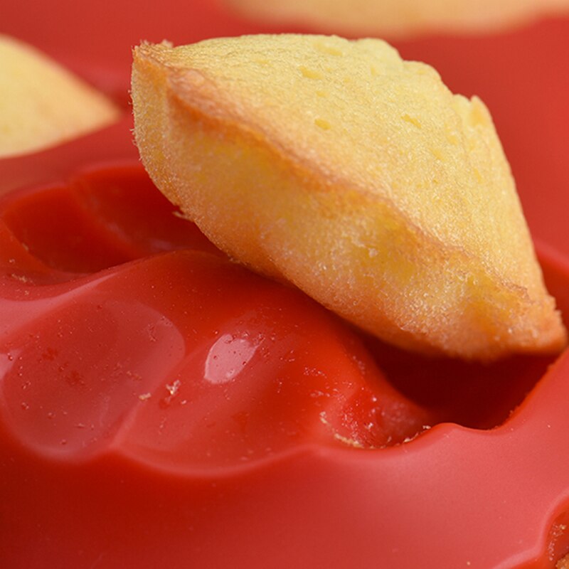 9 Cavities Madeleine Silicone Cake Mold Shell Biscuits Cake Handmade Soap Moulds Ice Cube Tray Nonstick Silicone Bakeware Mould