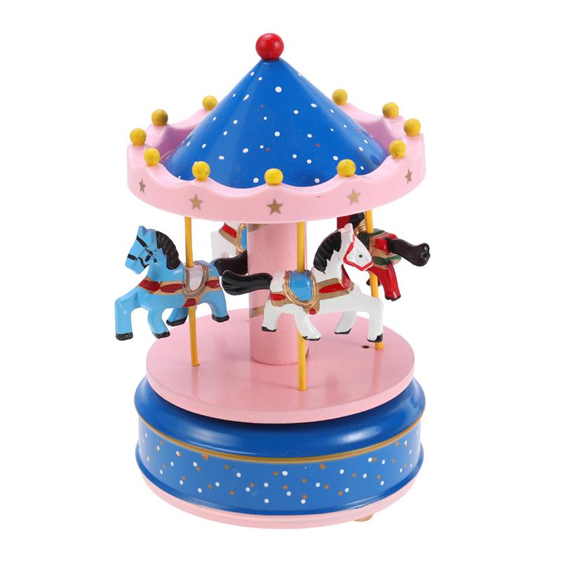 Wooden Carousel Music Box Desktop Ornament Mechanical Musical Box Valentine'S Day Birthday Not Included Battery: Pink