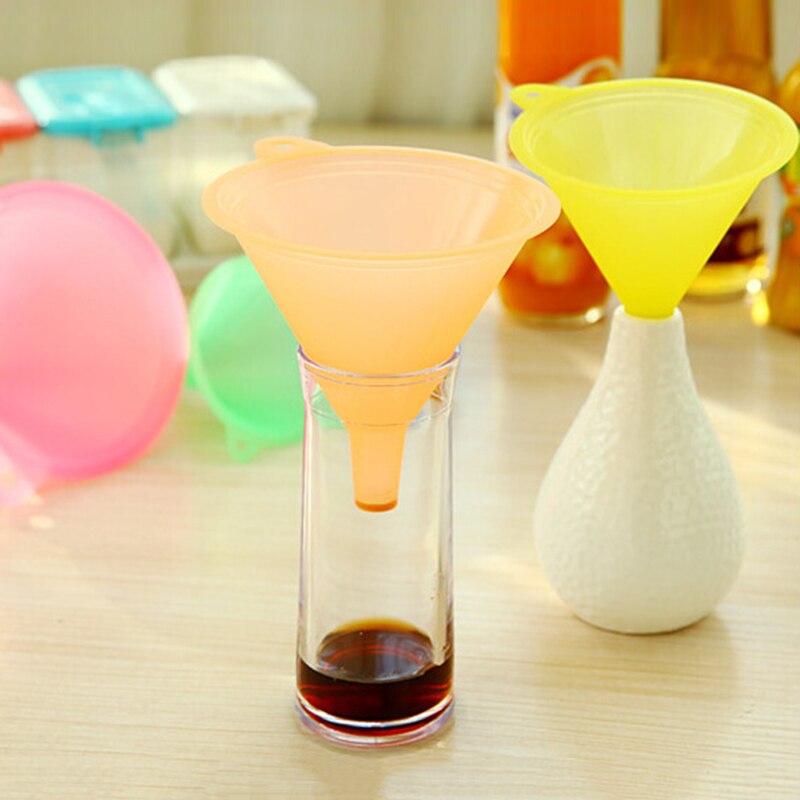 5 Pcs Kleurrijke Trechter Olie Vloeistof Trechter Keuken Benodigdheden Voor Parfum Vloeibare Etherische Olie Vullen Lege Fles Verpakking Tool