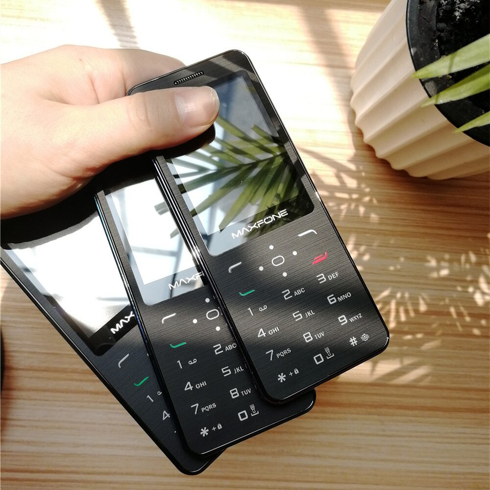 Goedkope Push-Knop Mobiele Telefoon 2.4 Inch Scherm 850Mah Dual Sim Camera Bluethooth Spotlight Grote Luidspreker Fm Mini maxfone Max 2