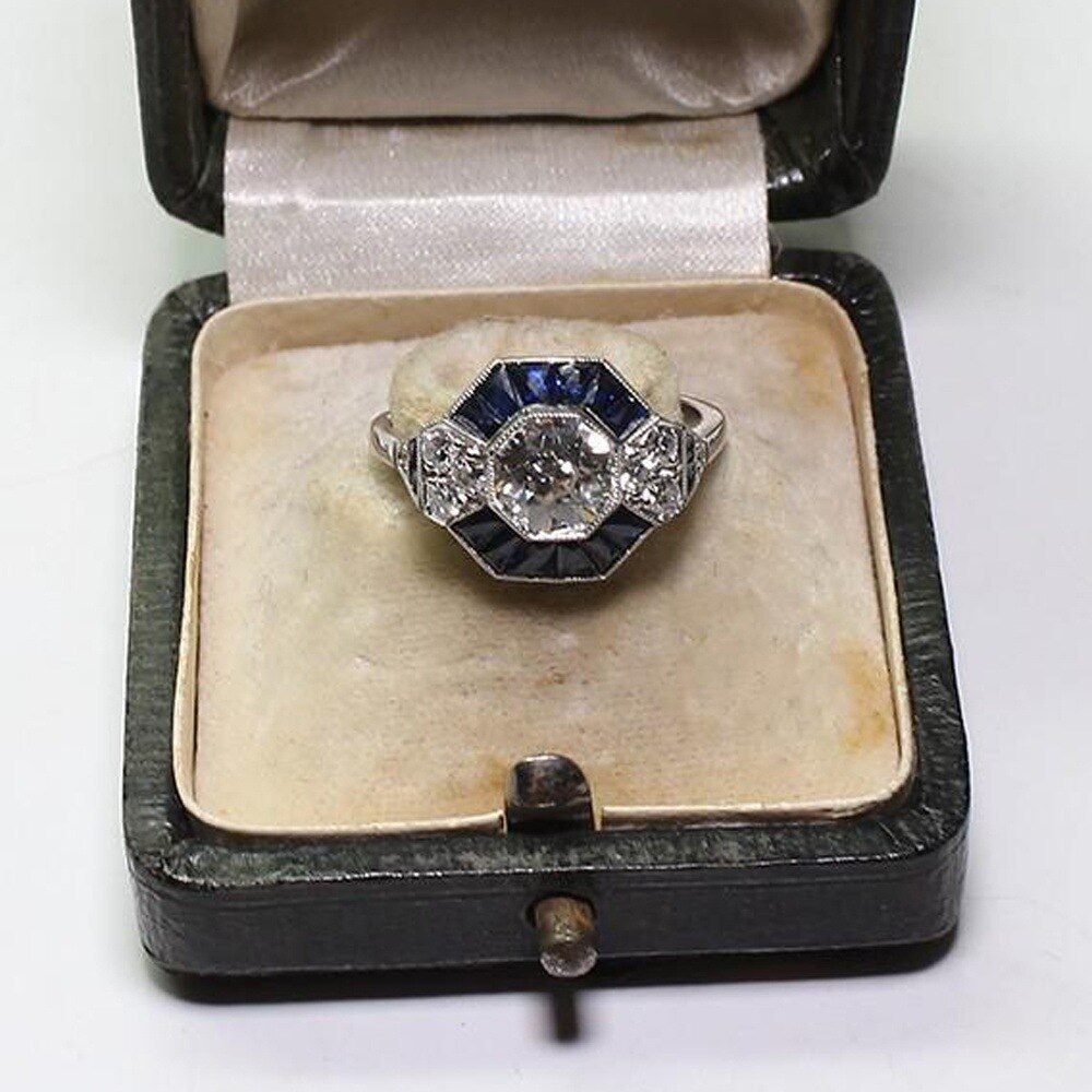 Vitage Blau Kristall Ring Band Natürliche Weiß Zirkon Weibliche Engagement Hochzeit Ring Freunde Party Einzigartige Temperament Schmuck