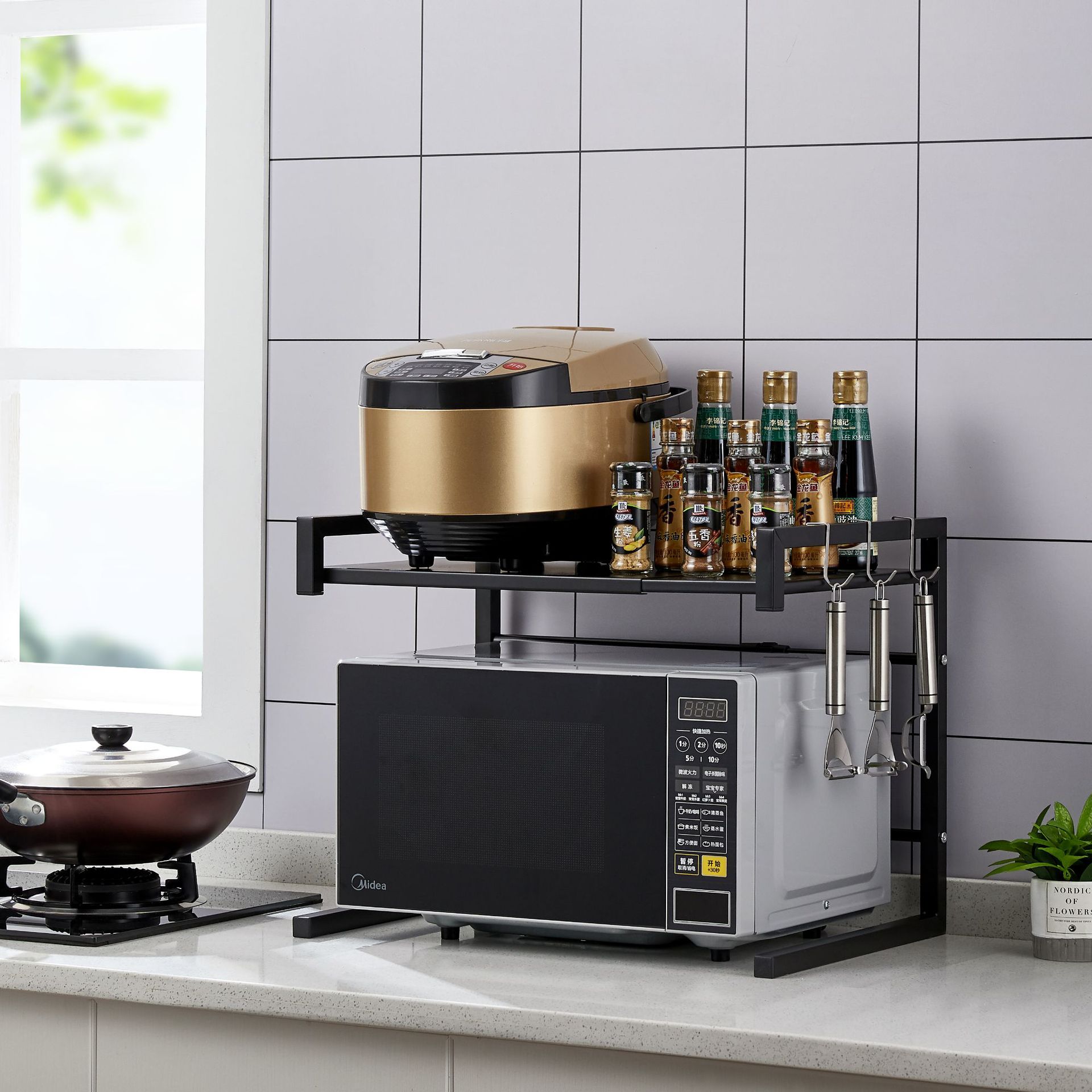 Retractable kitchen storage cabinet, microwave oven rack, oven storage rack, floor multi-layer space saving, storage rack