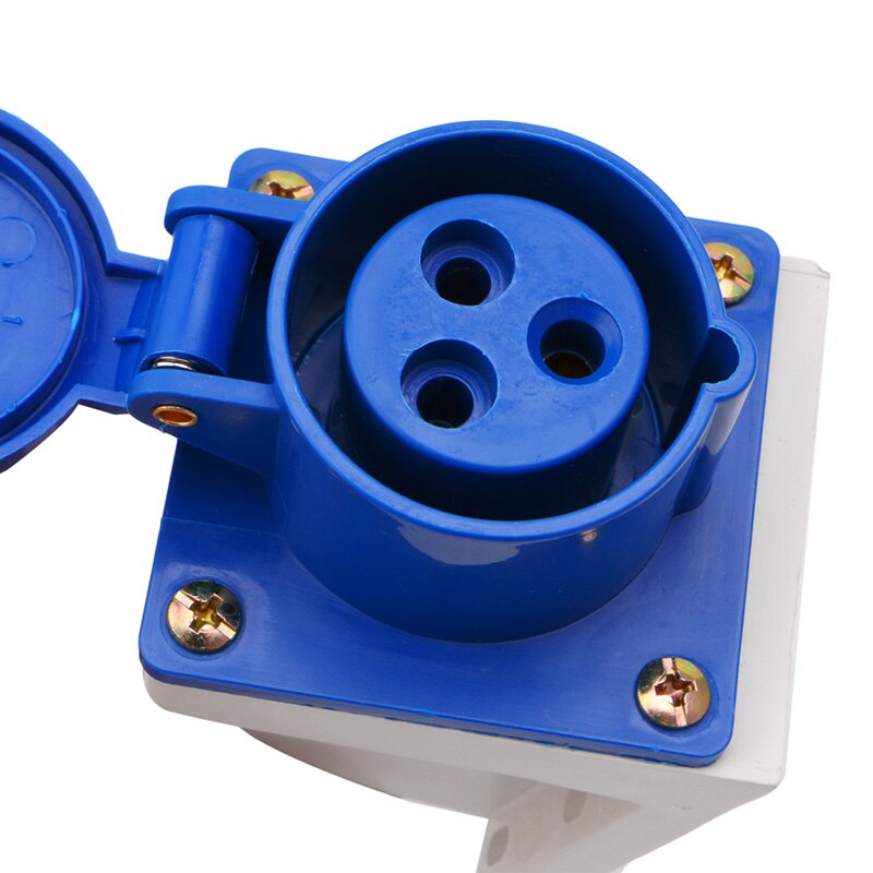 16 amp 3 ben industristik+stik 220-250v vejrbestandige  ip44 2p+e 3 fase 16a