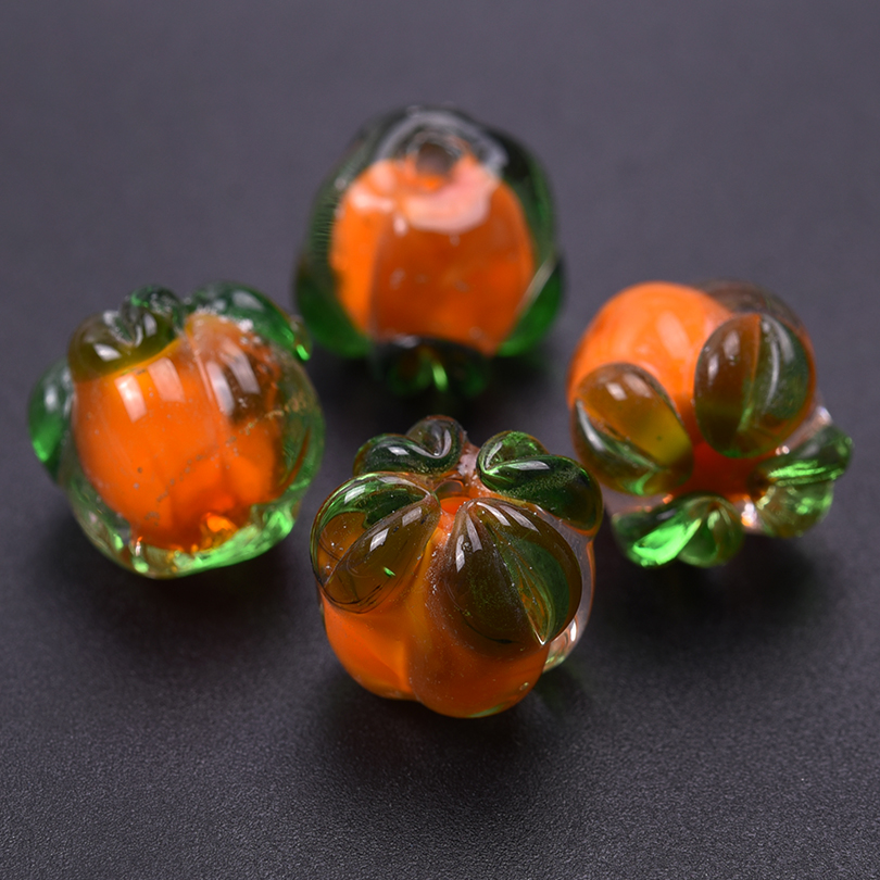Fargerike 10 stk. glass jordbær persimmon druer perler spacer charms fruktperler øredobber tilbehør glass gjør-det-selv smykker armbånd: Lavendel