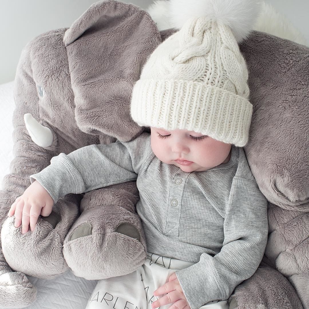 Emmababy familj matchande look vintermössa mamma och barn bebis varm vinterstickad mössa 2 st/set pälsmössa