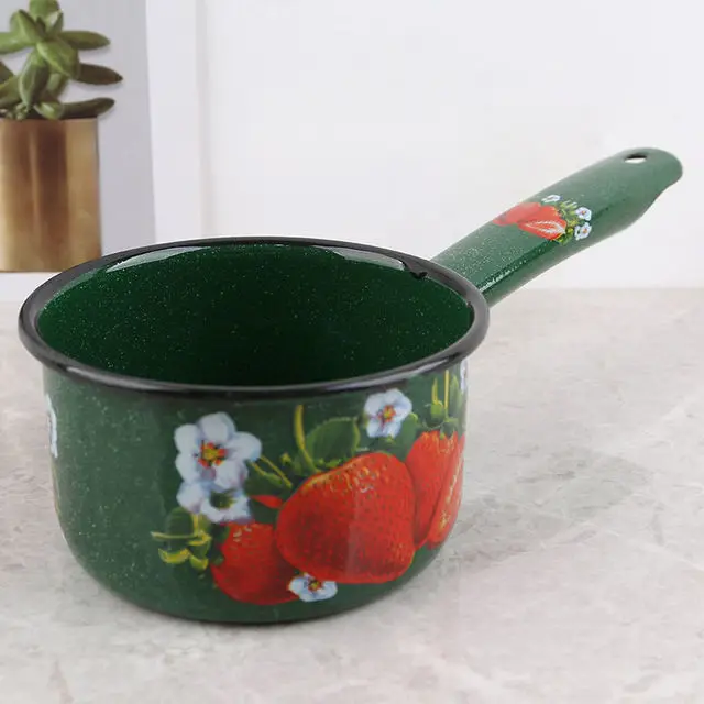 Cacerola de leche esmaltada Vintage con cucharón de mango largo para Gas o cocina de inducción, cucharón de agua esmaltado con estilo Retro para la cocina del hogar: Verde claro