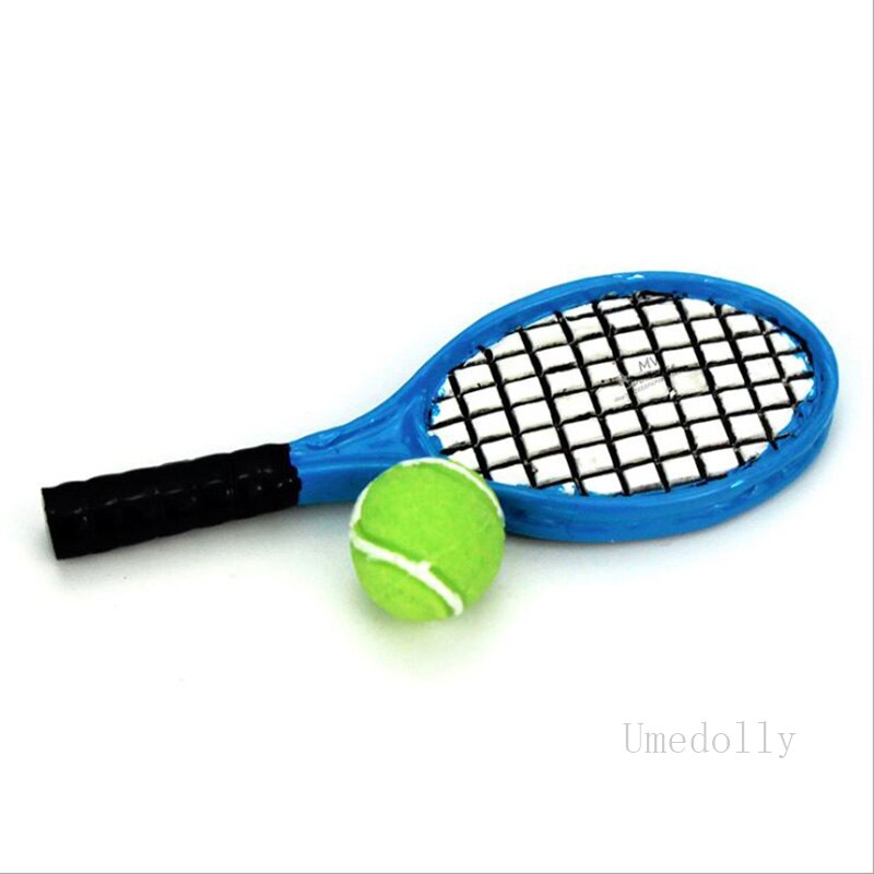 1 Set 1/12 Schaal Miniatuur Poppenhuis Mini Racket Met Bal Pretend Play Poppenhuis Outder Decoratie Model Accessoires