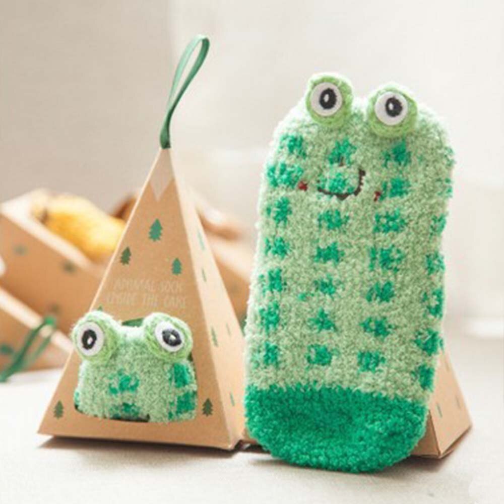 Bonito dos desenhos animados meias curtas primavera e inverno crianças bebê meias quentes adorável presente anti-skid chão menina menino boxed meia coral veludo: Frog