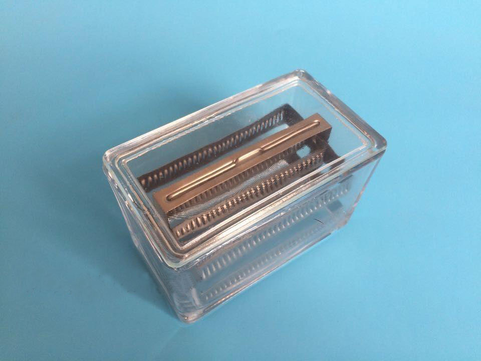 Rectangle Glass Staining Jar can hold 60 pieces glass slide Laboratory Consumables (without Staining rack)