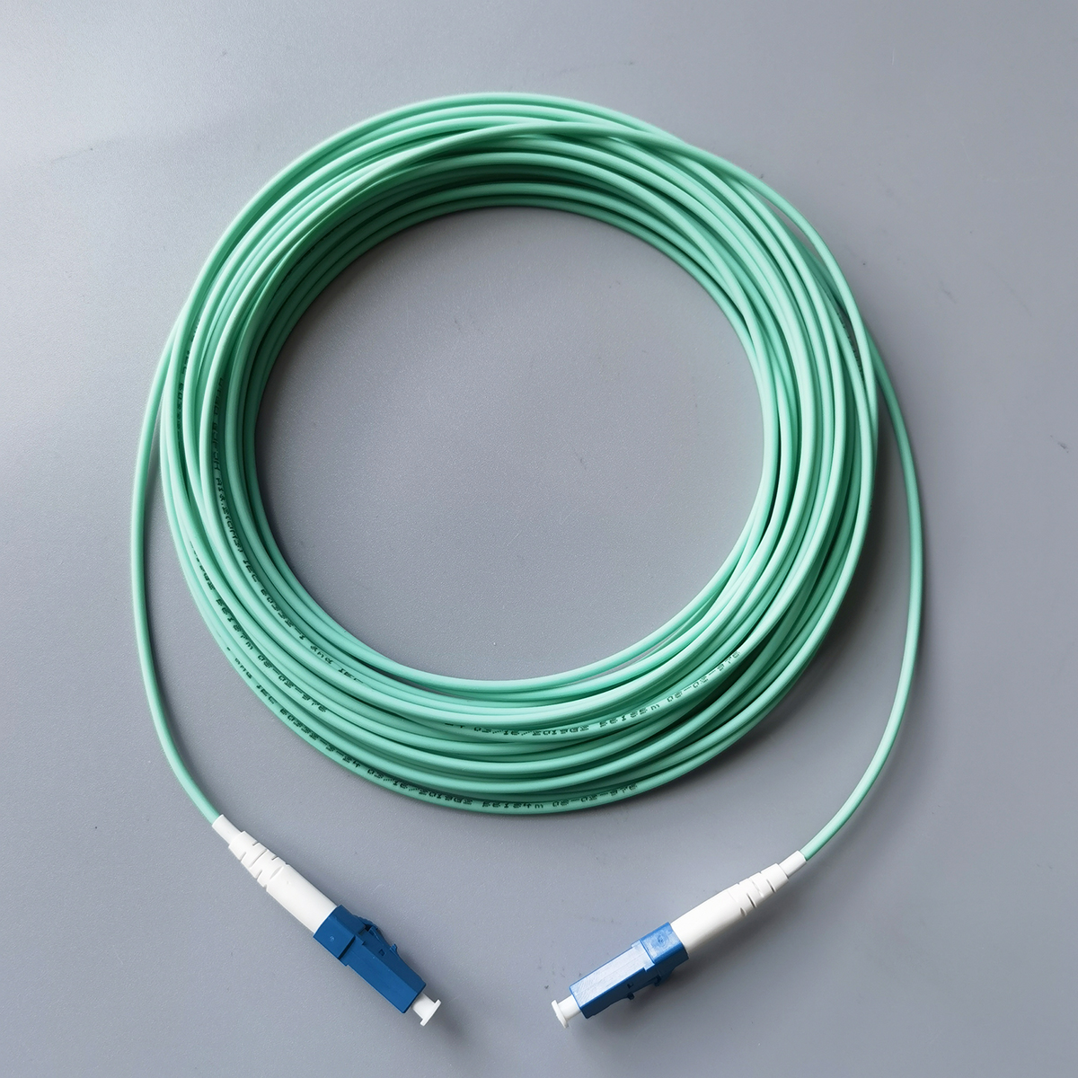 Lc/upc naar lc/upc glasvezel internetkabel  om3 lszh ftth multimode single-core glasvezelkabel 2.0 mm 10m verlengsnoer: Default Title