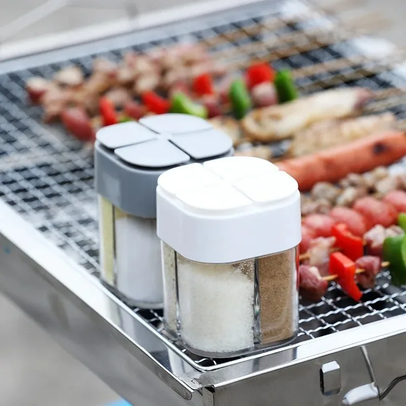 4-in-1 Plastic Transparent Salt Pepper Shaker Spice Dispenser 4 Compartment BBQ Camping Seasoning Jar with Lids for Cooking