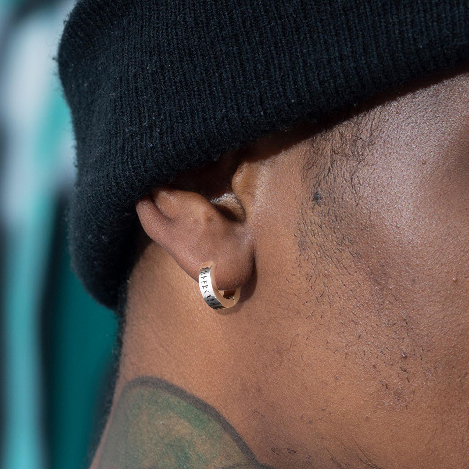 Vnox Viking Runen Hoepel Oorbellen Voor Mannen, Niet Doorboord Clip Oorbellen, rvs Odin Noorse Viking Amulet Brief Woorden Huggie