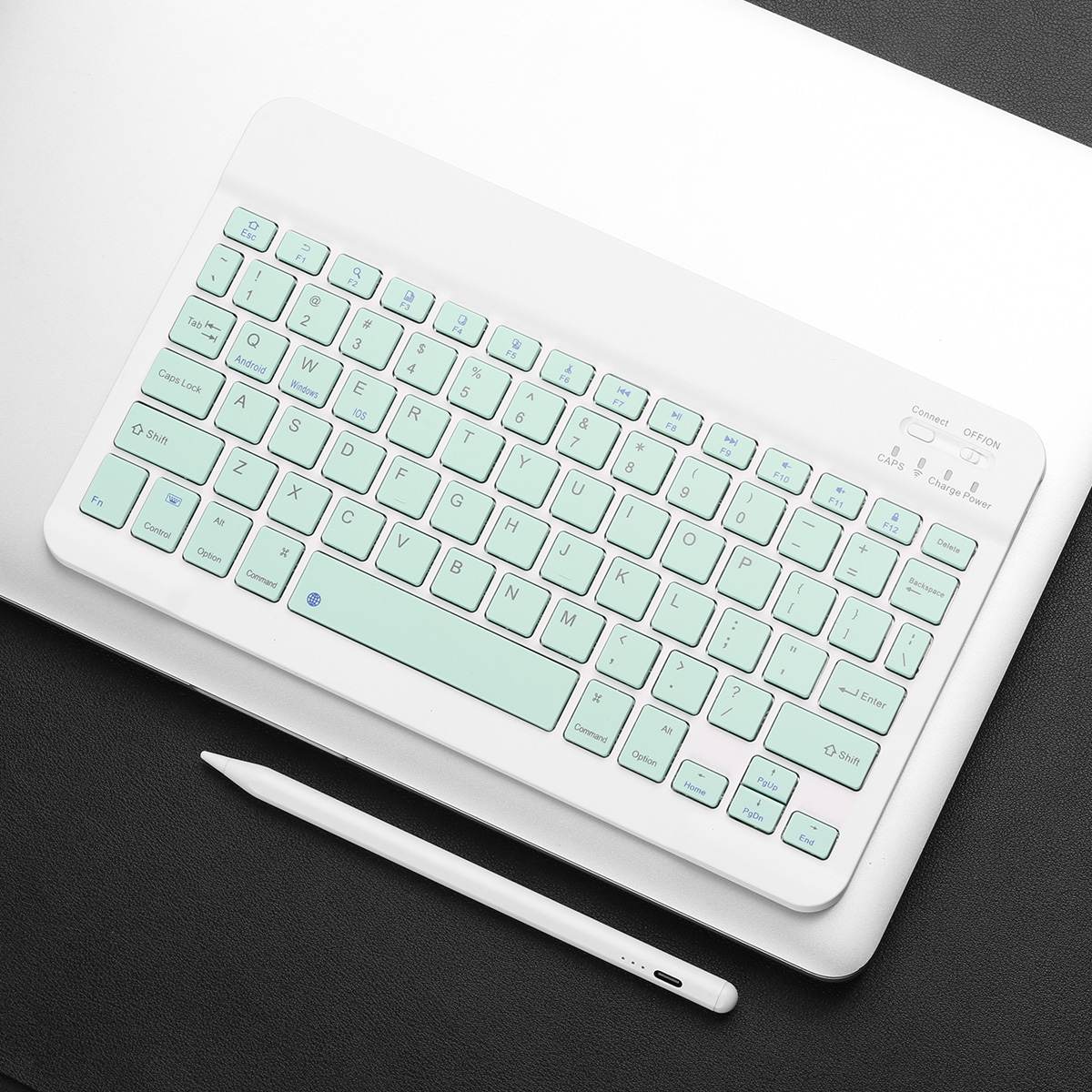 Mini draadloos toetsenbord Bluetooth-compatibel toetsenbord voor laptop Tablet Ipad Oplaadbaar gamingtoetsenbord voor Android iOS Windows: Marineblauw