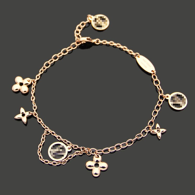 Bracelet en acier titane V quatre feuilles fleur double couche Bracelet femmes commerce extérieur multi accessoires