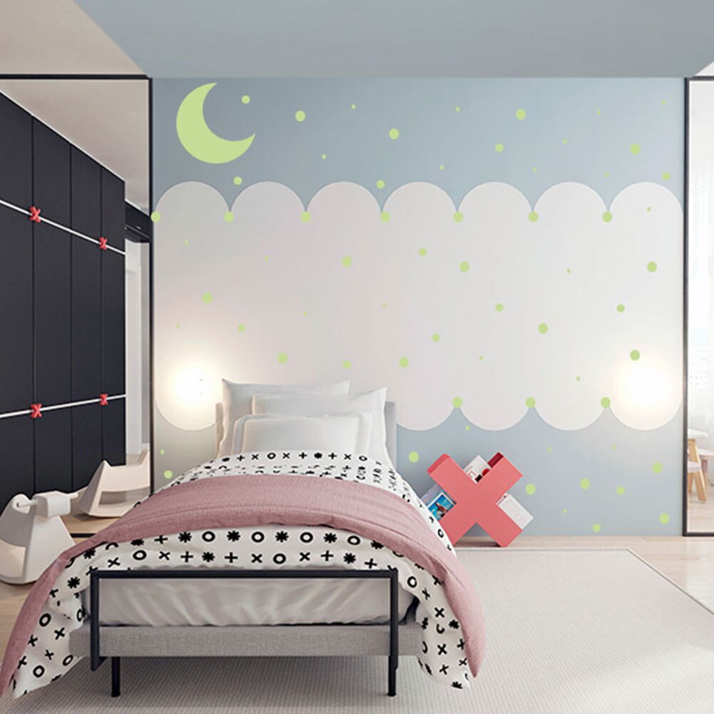 104/252/407 stk lysende prik rund skive måne wallsticker glød i mørke rum mærkat kan absorbere lys og glød i mørket.