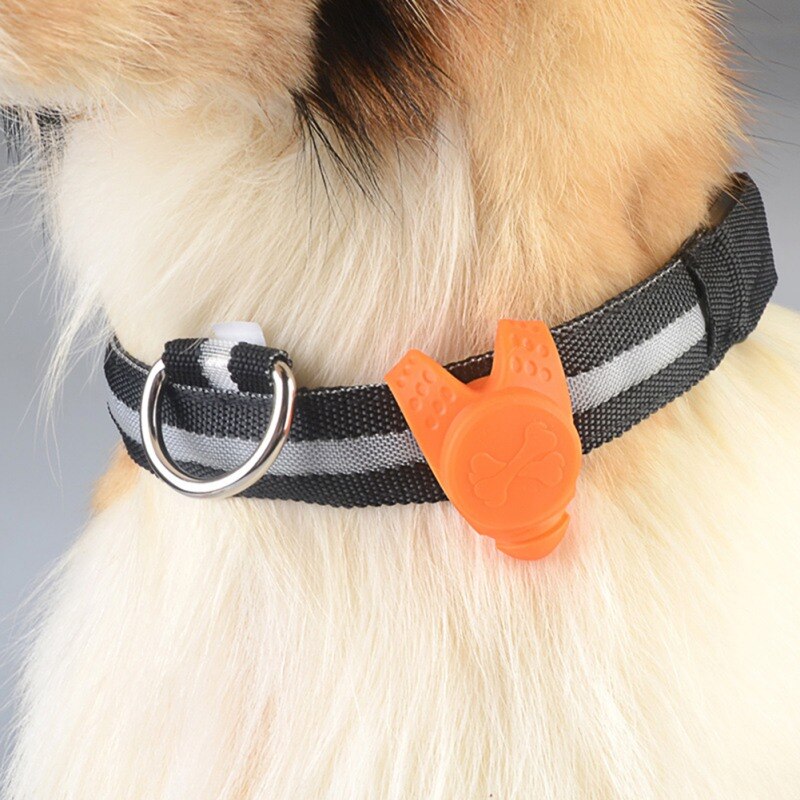 Colgante LED de policarbonato para perros, luz intermitente de seguridad, suministros para perros, 1 unidad