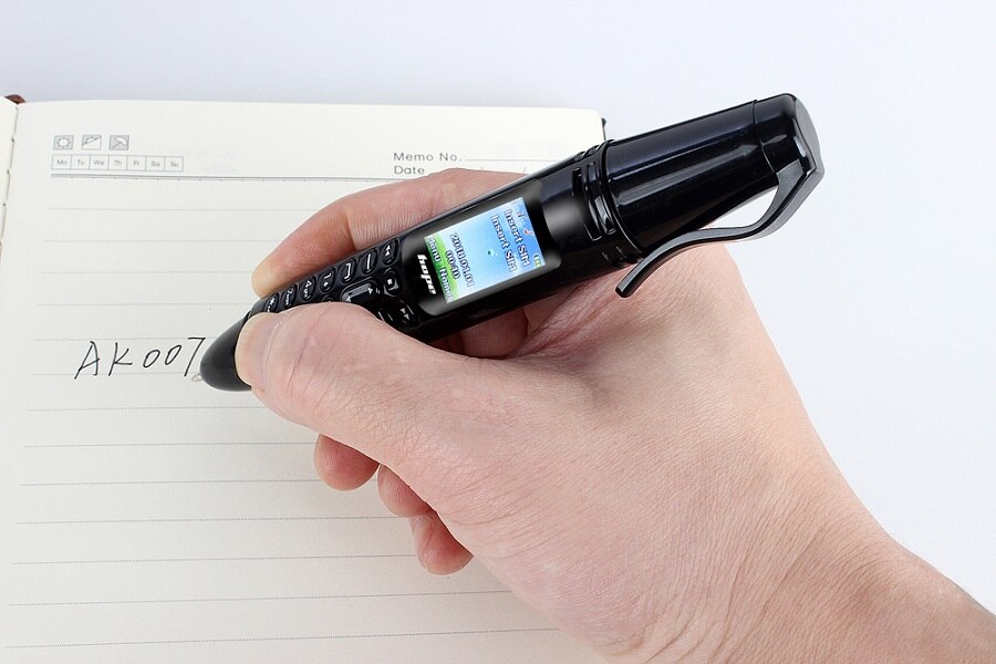 Mini téléphone portable mafam  ak007 pen, écran de 0.96 pouces, gsm, double sim, appareil photo, lampe de poche, composeur bluetooth, téléphones portables avec enregistrement: Ajouter 16g tf / Noir
