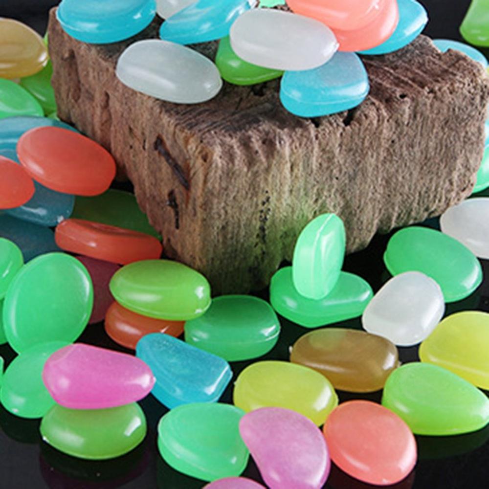 50 Uds. Color Artificial piedra luminosa piedra fluorescente piedra brillante completo Inglés bolsa embalaje paisajismo del tanque de peces