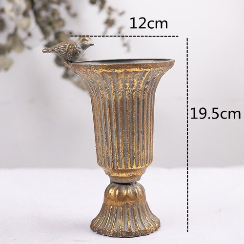 Roman Column Vase Flower Class Succulent Planter French Trophy Flower Weng Retro Distressed Wrought Iron Flower Home Furnishings: 12x19.5cm