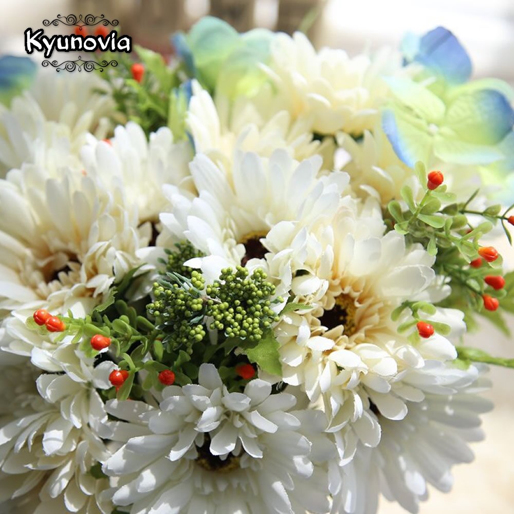 Kyunovia vilda boho höst brudtärna bröllop bukett solros elfenben gerbera tappade i en vas brudbukett  d44