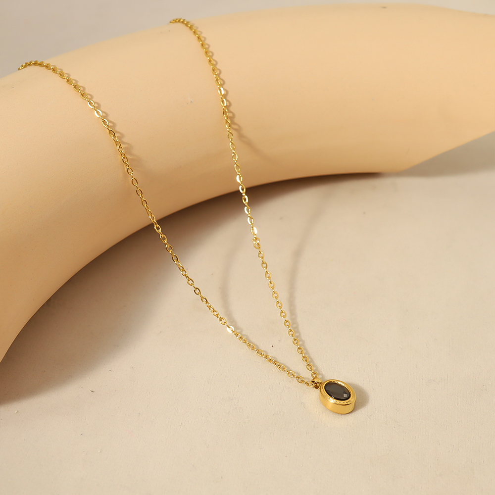 WILD & FREE Collar colgante de zircon de acero inoxidable dorado de 18K dama encanto cadena fina joyería de impermeable: Color amarillo dorado claro