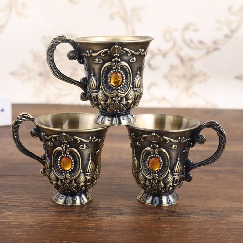 Mellemøstlige håndværk gammeldags metal vintage lille bæger bryllup kop udskæring slot blomstermønster konge vinglas