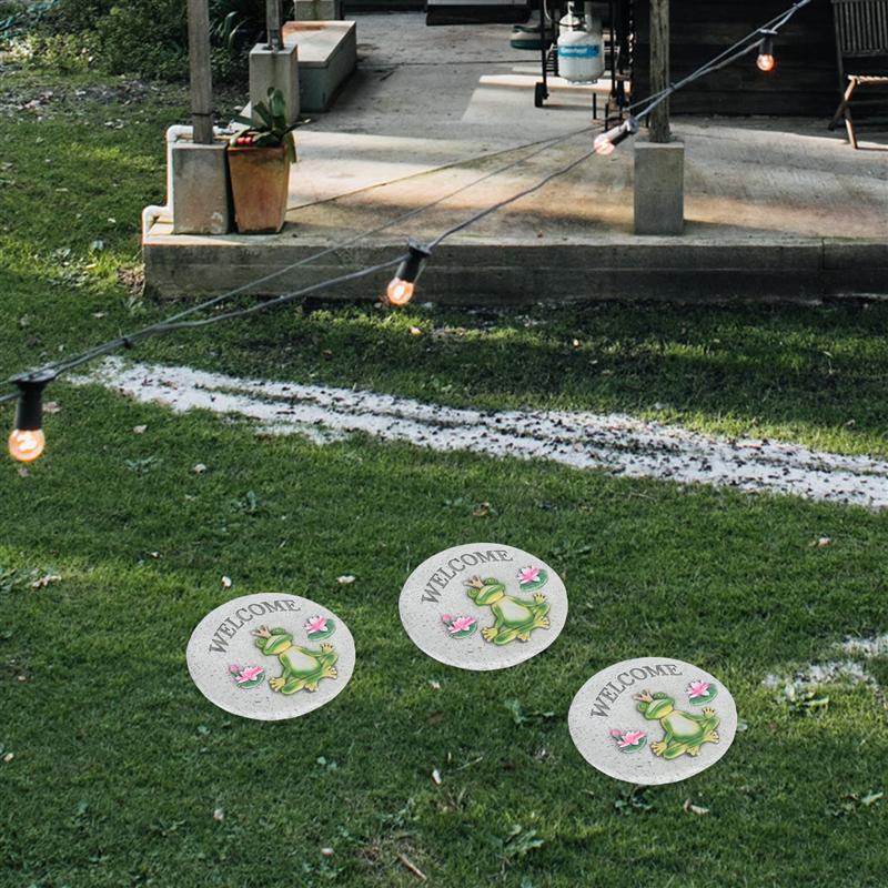 1Pc Outdoor Stepping Stone Decorative Cement Stone Yard Patio Embellishment