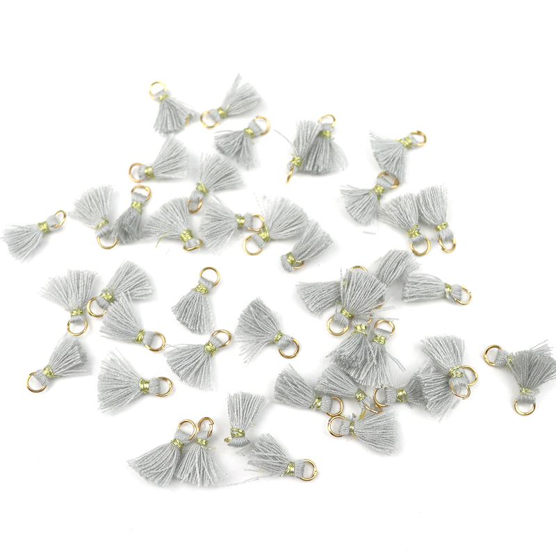 20Pcs 1 Cm Katoenen Draad Mini Kwastje Trim Hanger Diy Craft Materialen Sieraden Oorbellen Ornamenten Opknoping Ring Kleine Fringe trim: Gray tassels