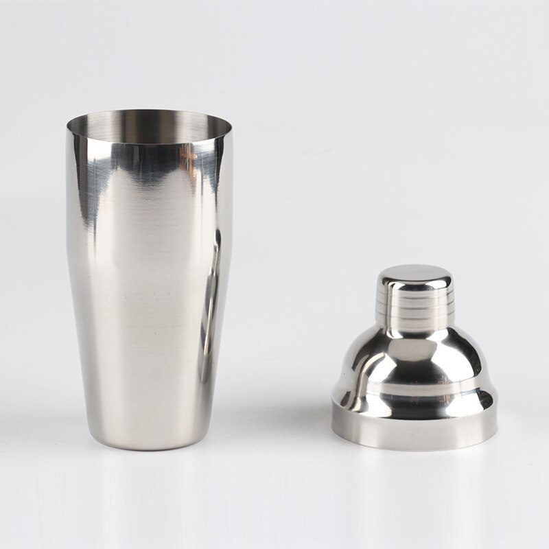 Cocktail Making Set Cocktail Shaker Stainless Steel Cocktail Mixing Kit With Bamboo Display Stand 750ml