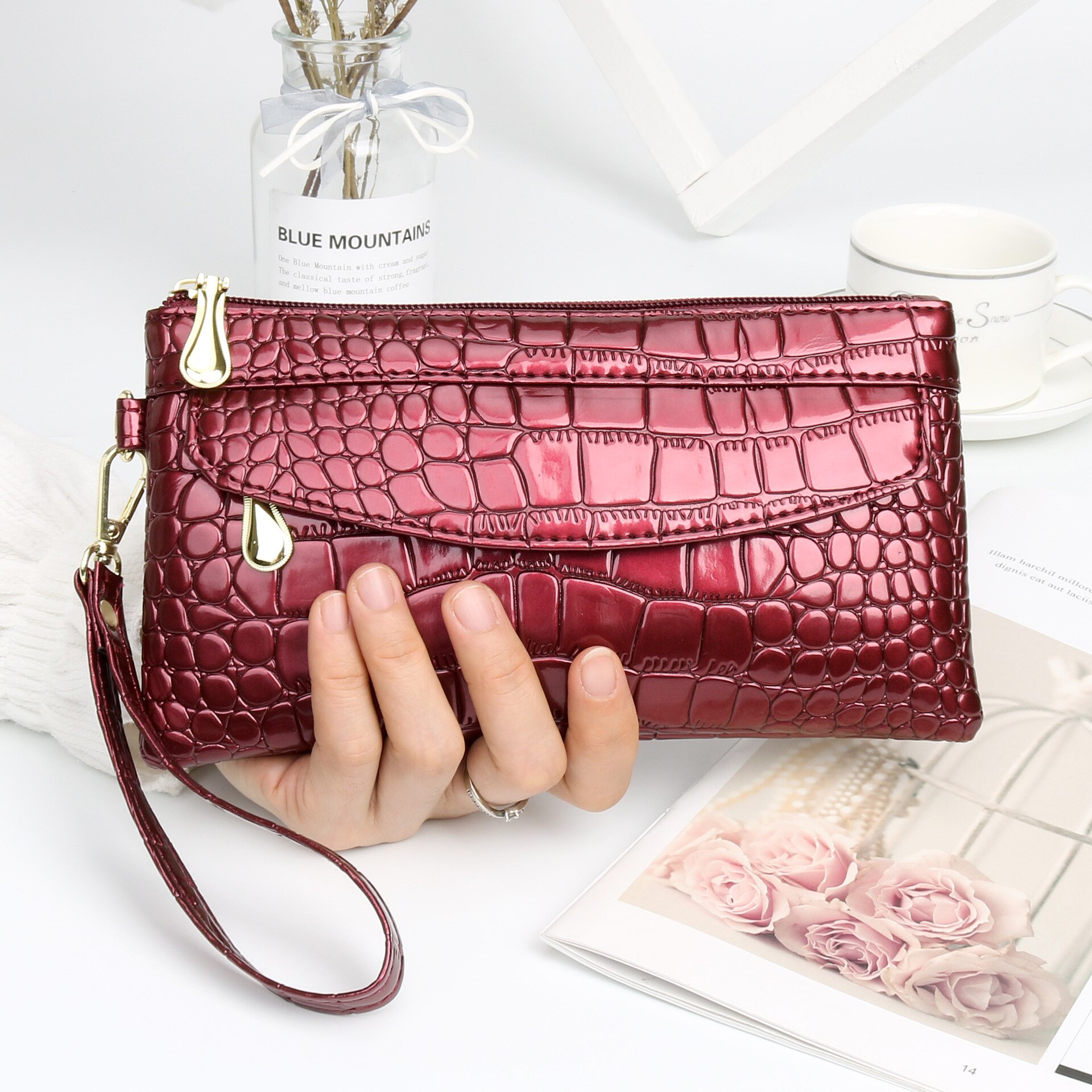 Damen-geldbörsen aus lackleder, lange damen-geldbörse mit doppeltem reißverschluss, clutch-tasche, rote handtasche, krokodilleder-geldbörsen: Rot