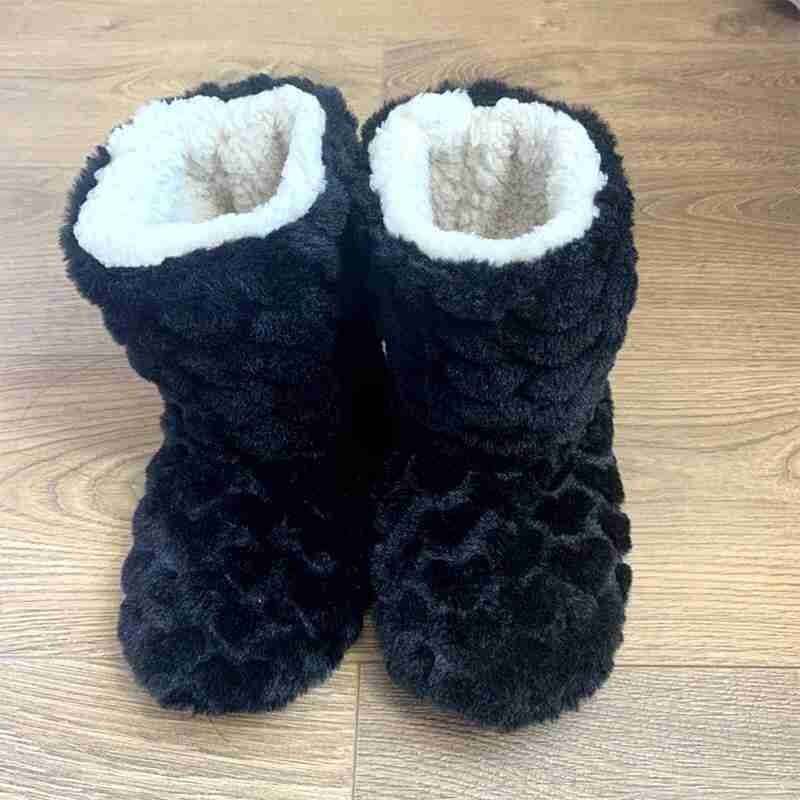 1 Pair Thick Socks Slipper Warm Ultra-Plush Anti-Slip High Floor Indoor Boots Winter Floor Long B9S4