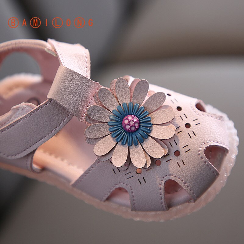 Zomer Baby Meisjes Sandalen Roze Baby Peuter Sandalen Zachte Bodem Antislip Kids Sandalen Zoete Bloemen Kinderen Casual Schoenen b148