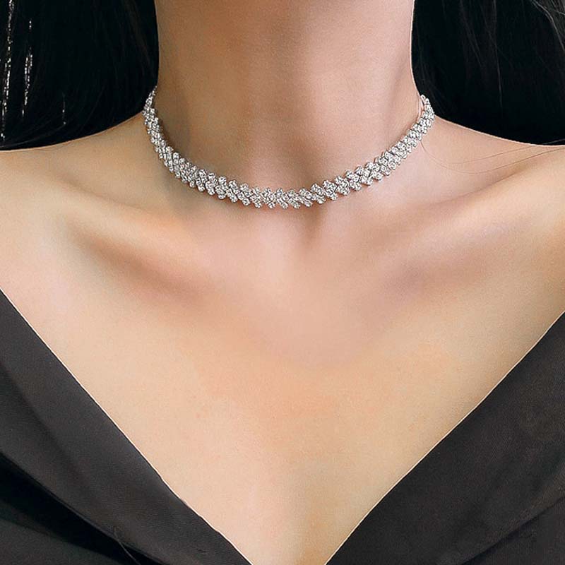 Shiny Rhinestone Choker Kettingen Voor Vrouwen Eenvoudige Korte Chokers Zilveren Kleur Collares Charm Sieraden Anniversary