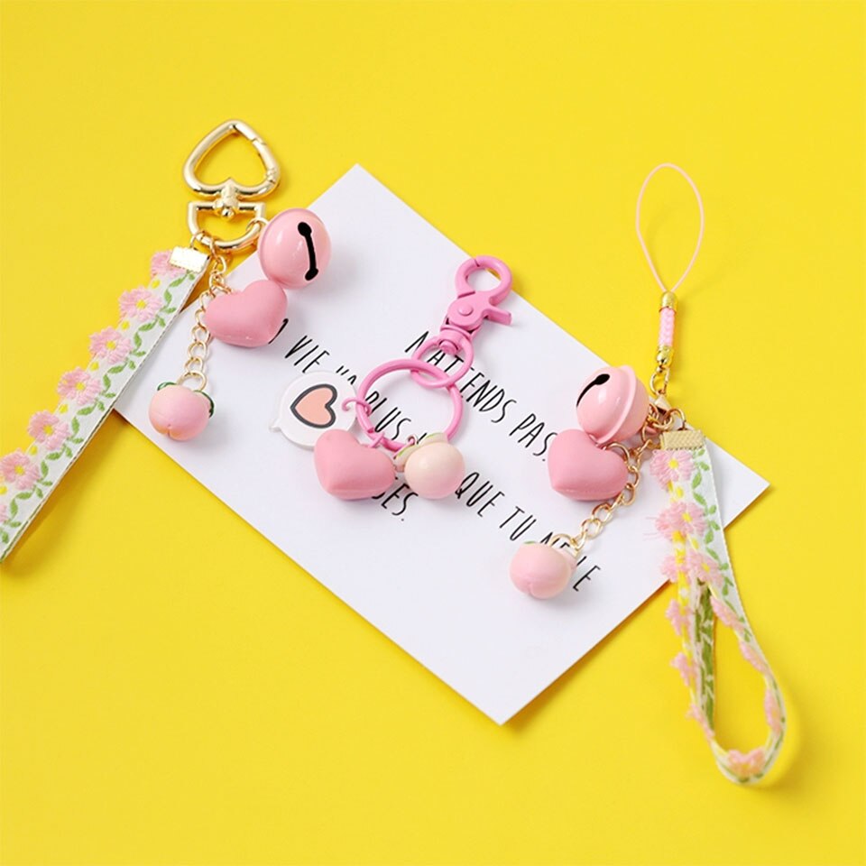 Korean Smart phone Strap Lanyards for iPhone Samsung Cute Pink Girl Flower Ball Decor Mobile Phone Wrist Strap Rope Phone Charm