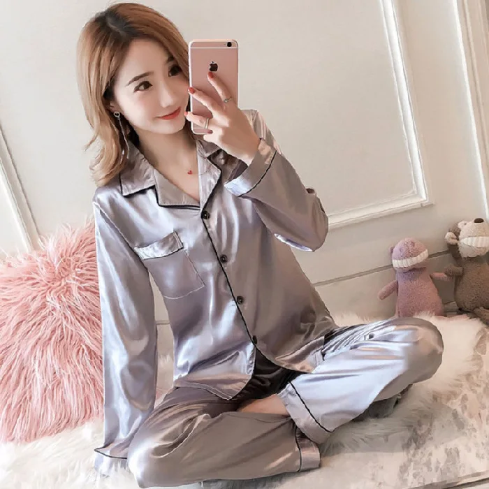 Pluss størrelse høst og vinter silke pyjamas dame topper og bukser ensfarget avslappet mykt nattøy knapper cardigan nattøy hjemme: Xxl / Gull
