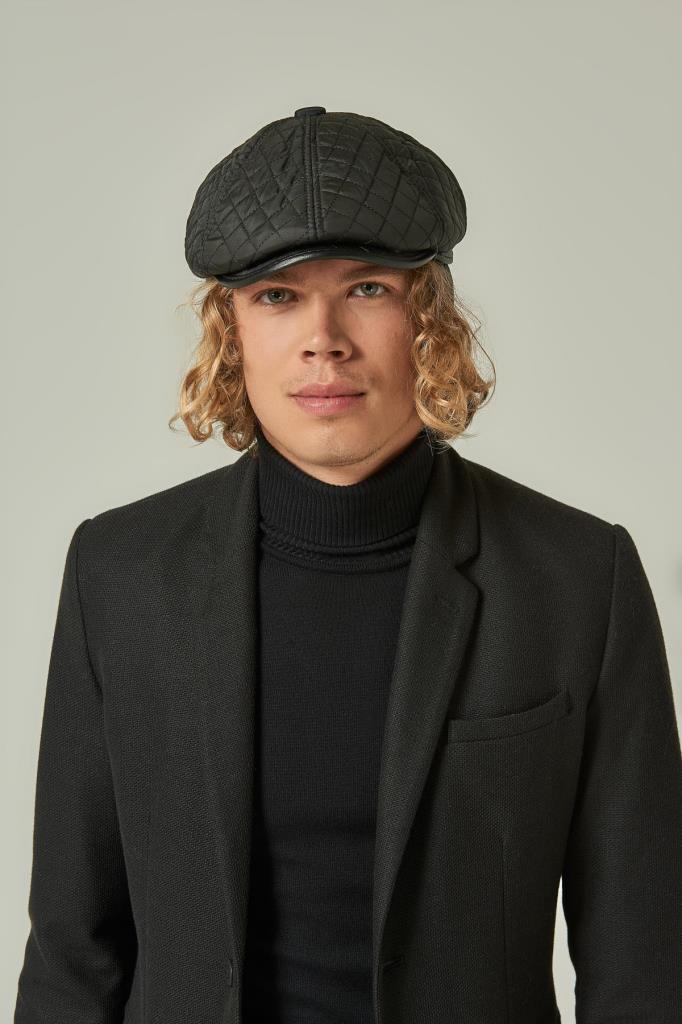 10950 Quilted Black Caps